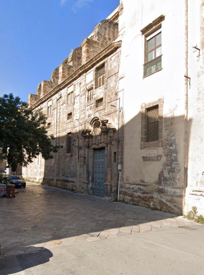 Acomodação com café da manhã  Porta Dei Greci *